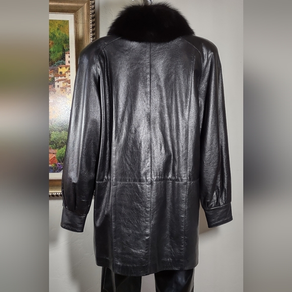 Black Leather Stroller Jacket with Black Fox Trim - Picture 5 of 6